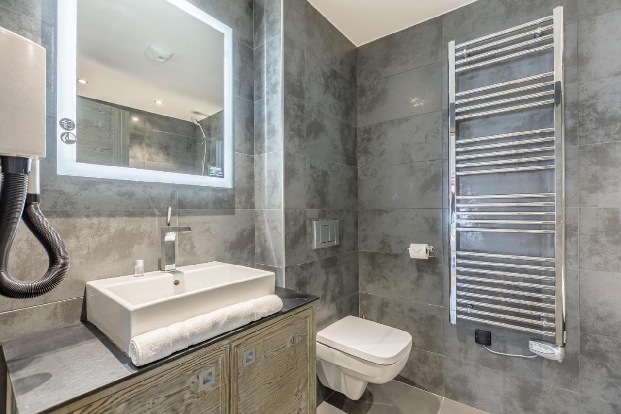 Victoria Lodge, Friendly Hotel Val-dʼIsère المظهر الخارجي الصورة