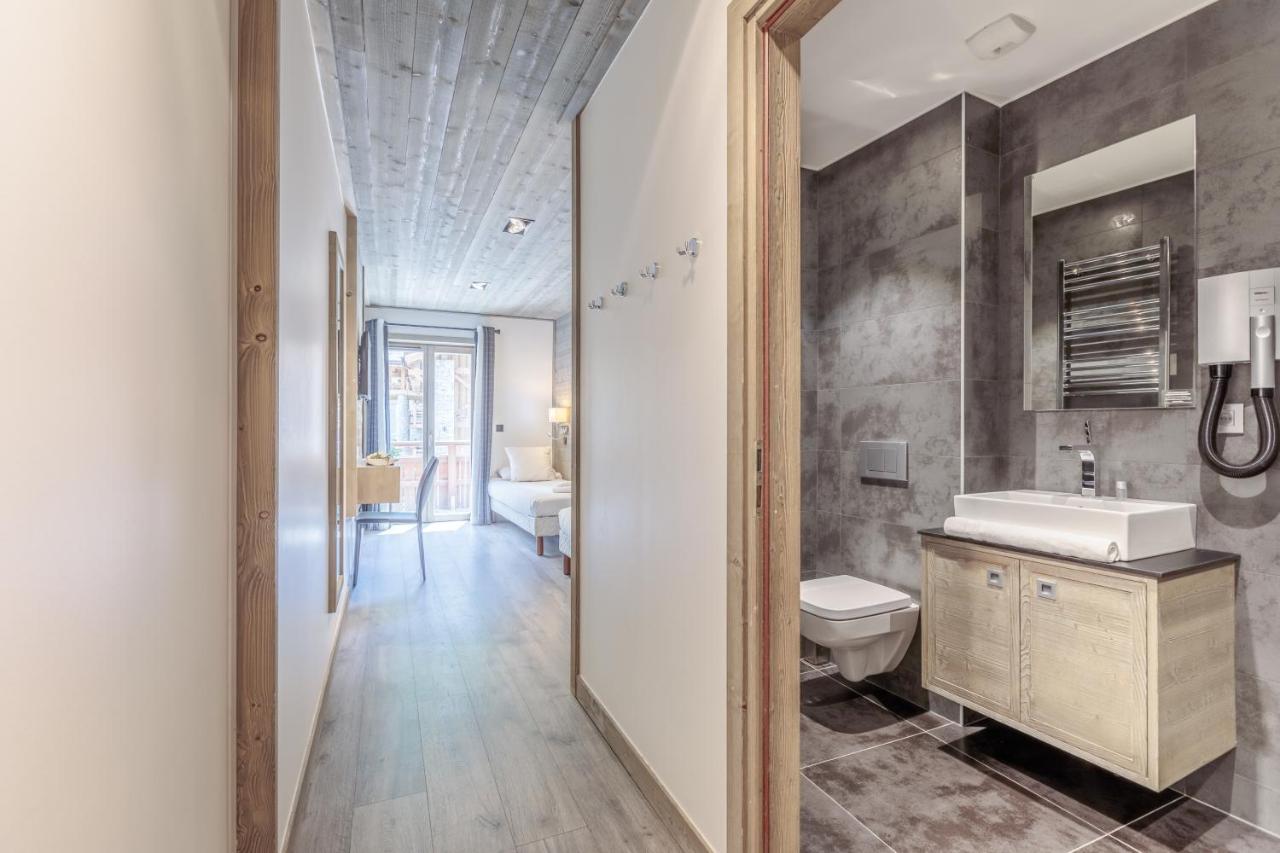 Victoria Lodge, Friendly Hotel Val-dʼIsère المظهر الخارجي الصورة