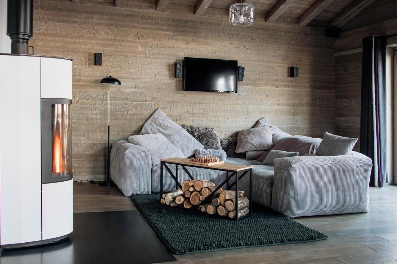 Victoria Lodge, Friendly Hotel Val-dʼIsère المظهر الخارجي الصورة
